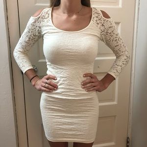 Bebe bodycon lacy white dress